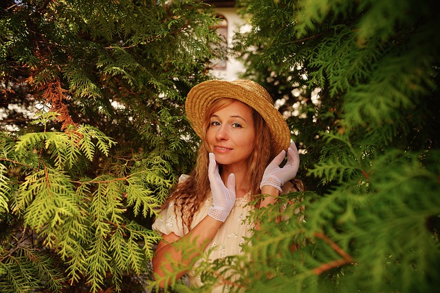 作為位於 作為位於